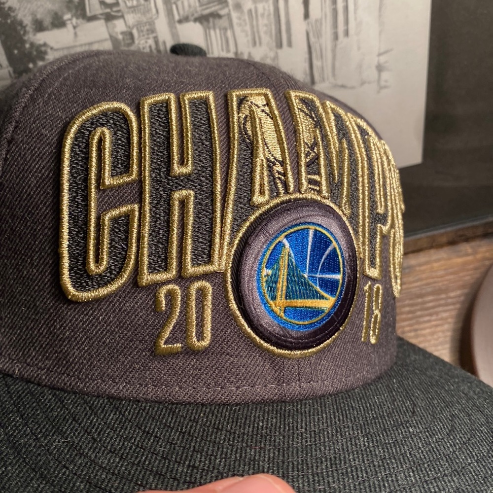 New Era Golden State Warrior Champs hat. Brand new.